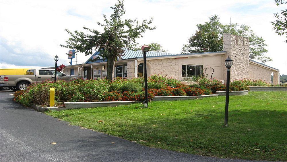 Scottish Inns Harrisburg-Hershey South New Cumberland Exterior foto